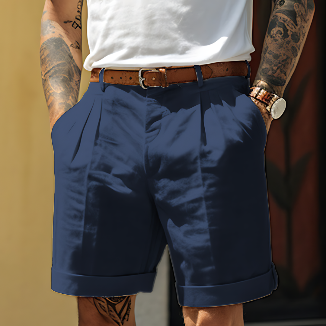 Men's Lightweight Pleated Cuffed Chino Shorts